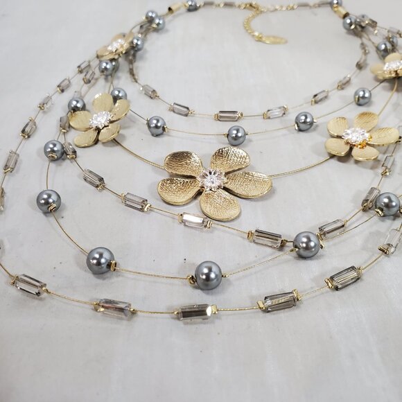 Ali Khan gold-toned multi-strand necklace featuring six layers - Picture 6 of 9